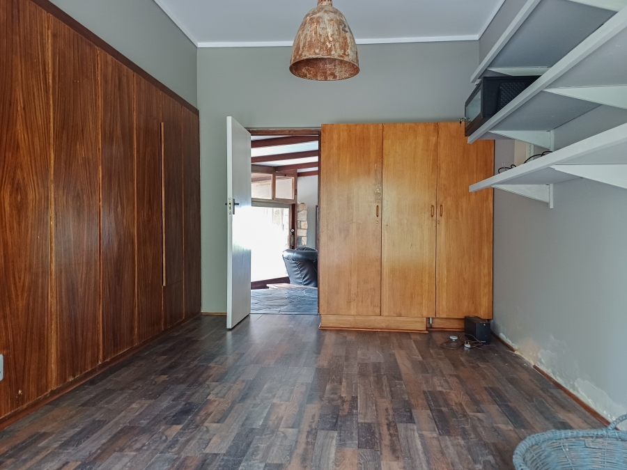 8 Bedroom Property for Sale in Mossel Bay Rural Western Cape